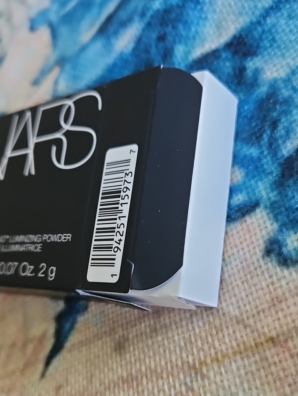 NARS Light Reflecting Luminizing Powder In Heavenly - Picture 6 of 14